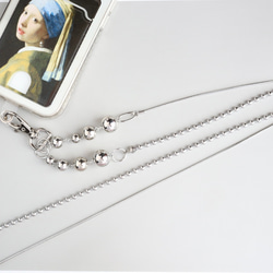 【大人カジュアル】ステンレス/スマホストラップ/スネークチェーン/ボールチェーン/プレゼント/ショルダーストラップ 1枚目の画像