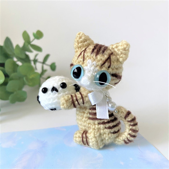 シマエナガと茶トラ猫♡あみぐるみ♡受注製作品 あみぐるみ