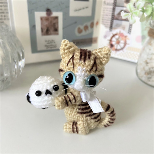 バブーシュカの茶トラ猫さんのあみぐるみ 茶トラ猫＊手乗りサイズ☆あみぐるみ☆受注製作品 あみぐるみ