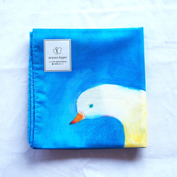 也可用作圍巾的水彩手帕“充滿藍色的鳥” 第3張的照片