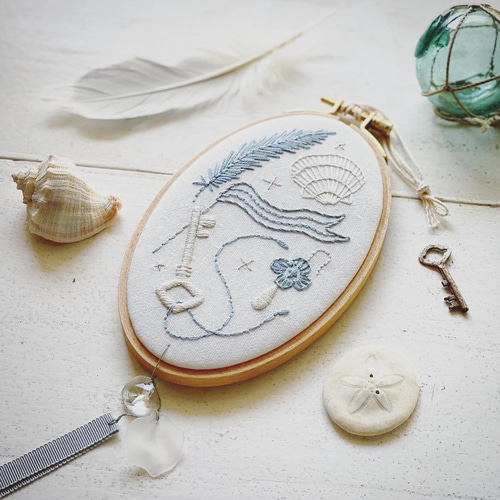 夏の記憶のフレーム飾り｝刺繍キット∞図案写し済み！ その他