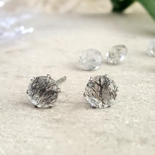 着けっぱなしOK,宝石質アレルギー対応ルチルクォーツスタッドピアス 