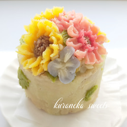 さつま芋のお花の台湾かすてらデコレーションケーキ　セピア色の想い出ブーケ　 グルテンフリー　添加物無添加　フラワーケーキ 4枚目の画像