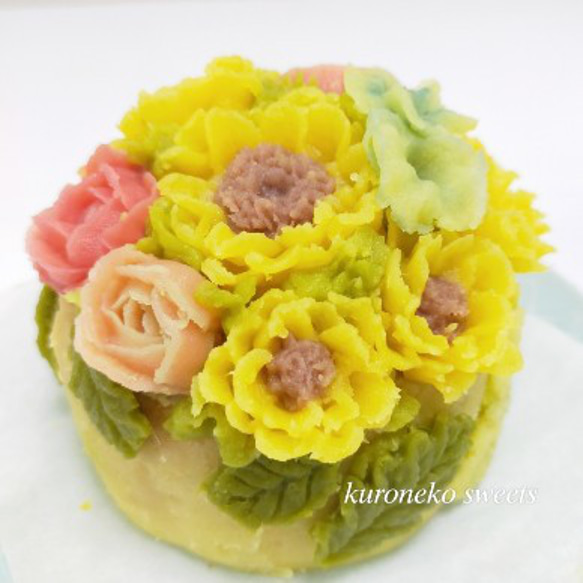 さつま芋のお花の台湾かすてらデコレーションケーキ　セピア色の想い出ブーケ　 グルテンフリー　添加物無添加　フラワーケーキ 7枚目の画像