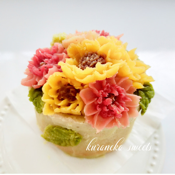 さつま芋のお花の台湾かすてらデコレーションケーキ　セピア色の想い出ブーケ　 グルテンフリー　添加物無添加　フラワーケーキ 3枚目の画像
