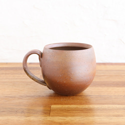 備前焼　丸いコーヒーカップ【B】【陶器・マグカップ・コップ】 2枚目の画像