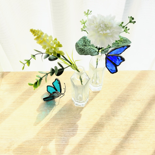 蝶の一輪挿し 花瓶 蝶々 一輪挿し・花瓶・花器 cerry ステンド 蝶の一輪挿し 花瓶 蝶々 一輪挿し・花瓶・花器 cerry ステンド