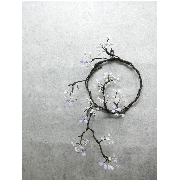 ✿【 SOLD＊OUT 】紫陽花？ 藤擬？「壁に花咲く大人色の枝リース」直径15センチ／ 画鋲で飾れる！ 13枚目の画像
