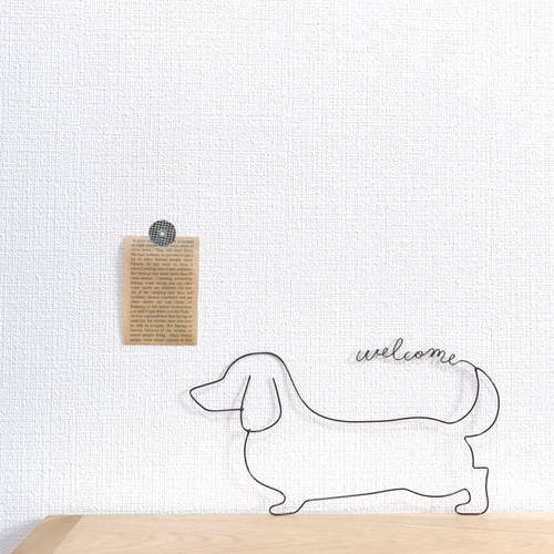 ハンドメイド　オーダー受付ページ　　♡刺繍アート　ダックスフント　パネル♡ リクエストいただき、茶色のダックスフンドも作りました🐕 #刺繍