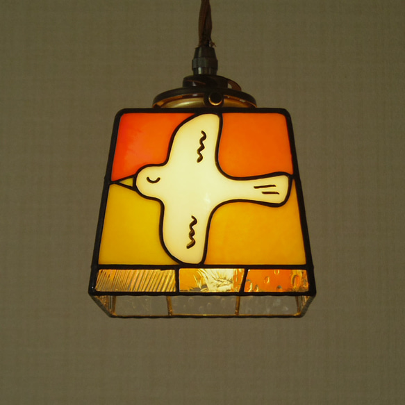 ビタミンカラーの鳥さんランプ（受注制作品です） ＋ペンダント灯具 12枚目の画像