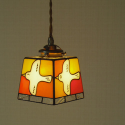 ビタミンカラーの鳥さんランプ（受注制作品です） ＋ペンダント灯具 6枚目の画像