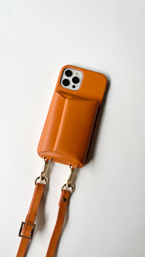 スマホショルダー　手ぶら　名入れ可　バイカラー　本革 　革　カード収納  名入れ レザーiphoneケース　Orange 5枚目の画像