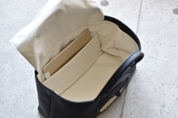 くじらの横長トートバッグ 