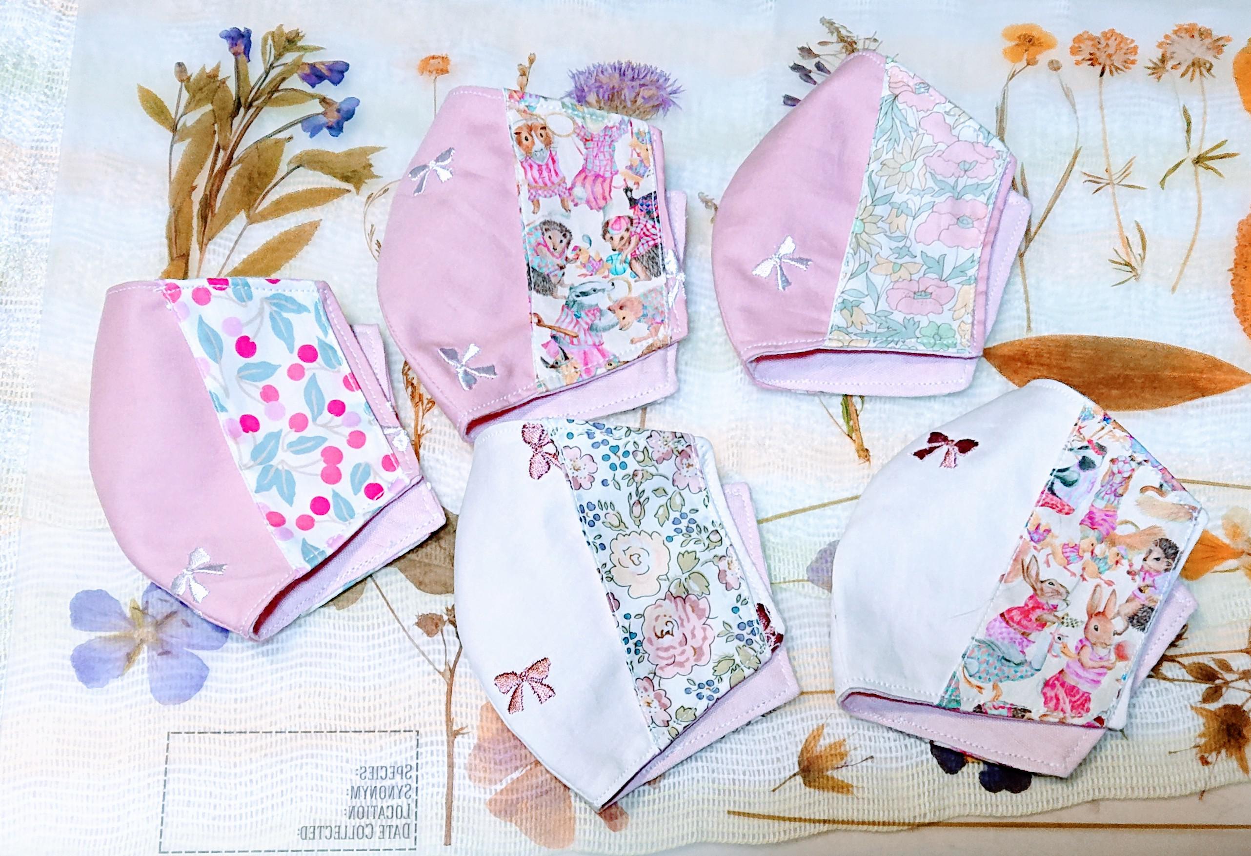 展示品》リバティハンドメイド扇子＆扇子入れ(イルマ) 仰っ