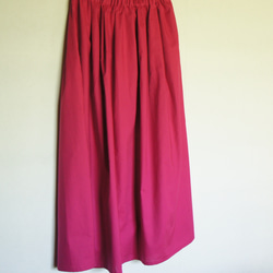 きれい色スカート　ラズベリー 2枚目の画像