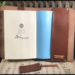 栃木レザー ブックカバー 文庫本サイズ 名入れ 対応可 簡単 差し込み 折れない しおり付 革 ギフト Polilavo 3枚目の画像