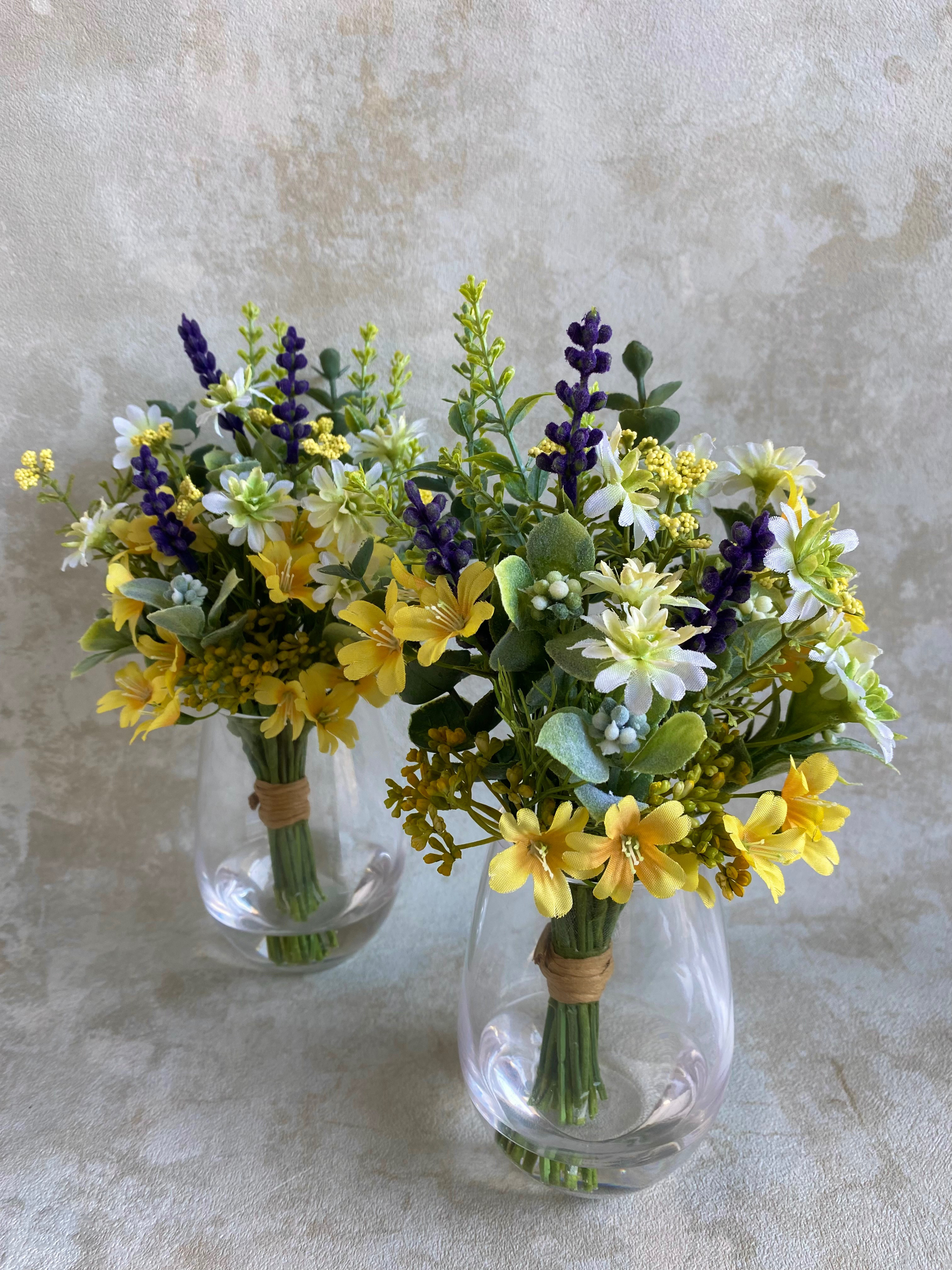 黄色い小花の供花【仏花一対セット】マジカルウォーター