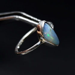 オーストラリア産　オパールのリング　 槌目　12号　＊天然石アクセサリー　指輪　一点物＊ 6枚目の画像