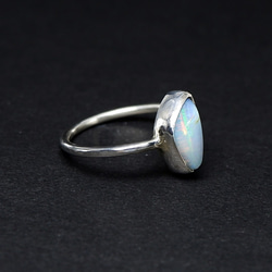 オーストラリア産　オパールのリング　 槌目　12号　＊天然石アクセサリー　指輪　一点物＊ 3枚目の画像