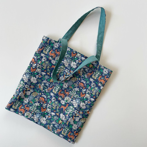Libertyリバティのリバーシブルトート(ファーガス×C&Sカラーリネン
