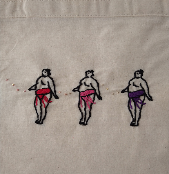 お相撲さんの手刺繍　生成りサブバッグ　エコバッグ 3枚目の画像