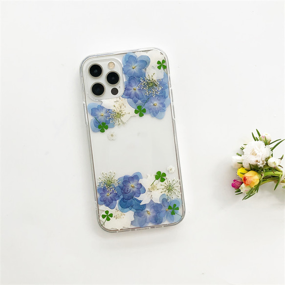 紫陽花とクローバー  iPhone15Pro/SE/Xperia5V/GALAXYS24 押し花ケース 1枚目の画像