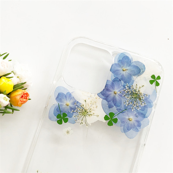 紫陽花とクローバー  iPhone15Pro/SE/Xperia5V/GALAXYS24 押し花ケース 4枚目の画像