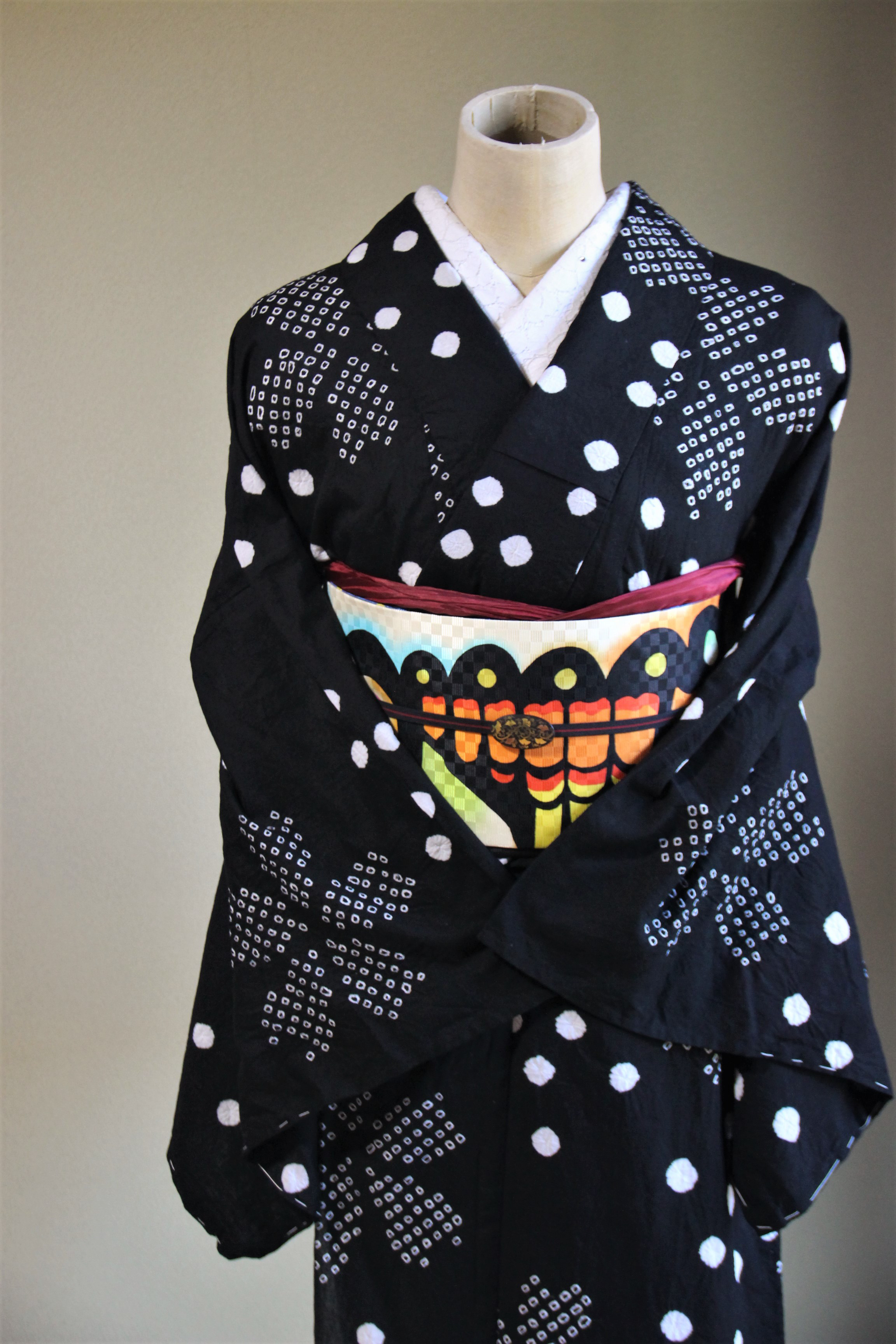 f*m様 有松鳴海絞りの波と水玉の大人かわいいシックな浴衣