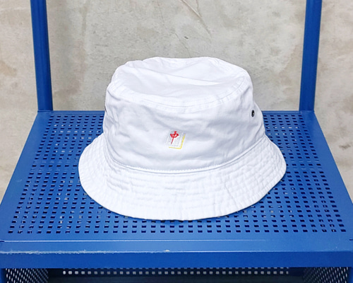 【美品】monzee バケットハット ハイテクバケットハット-ホワイト – monzee