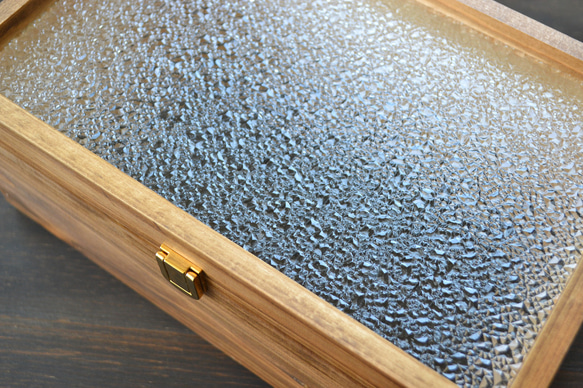 日本産ひのきとレトロガラスのコレクションケース LL size 2枚目の画像