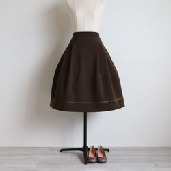 [柔軟美麗的輪廓♪]羅緞絲帶褶皺喇叭裙[棕色] 第3張的照片