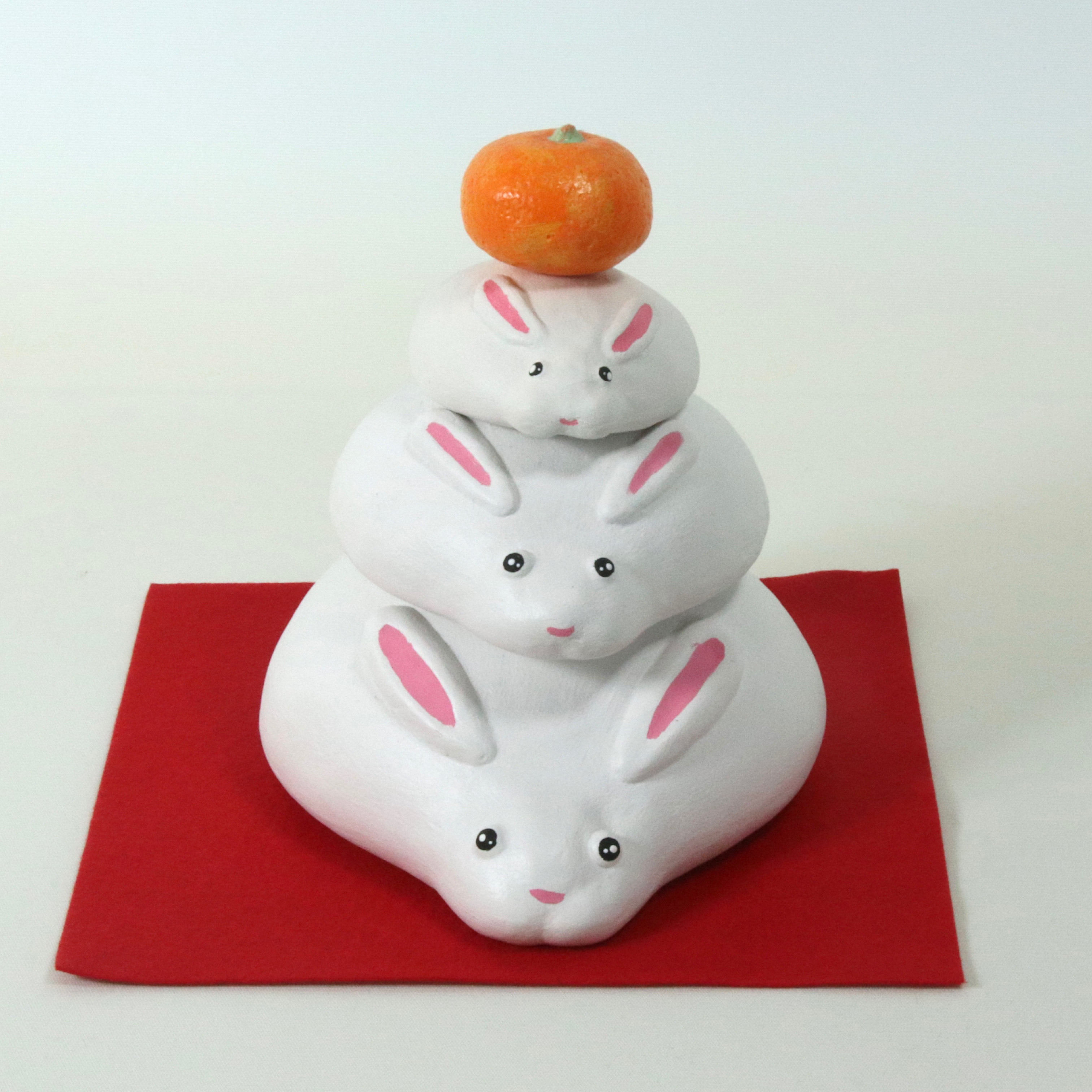 まんまるうさぎ鏡餅　三段 9,360円