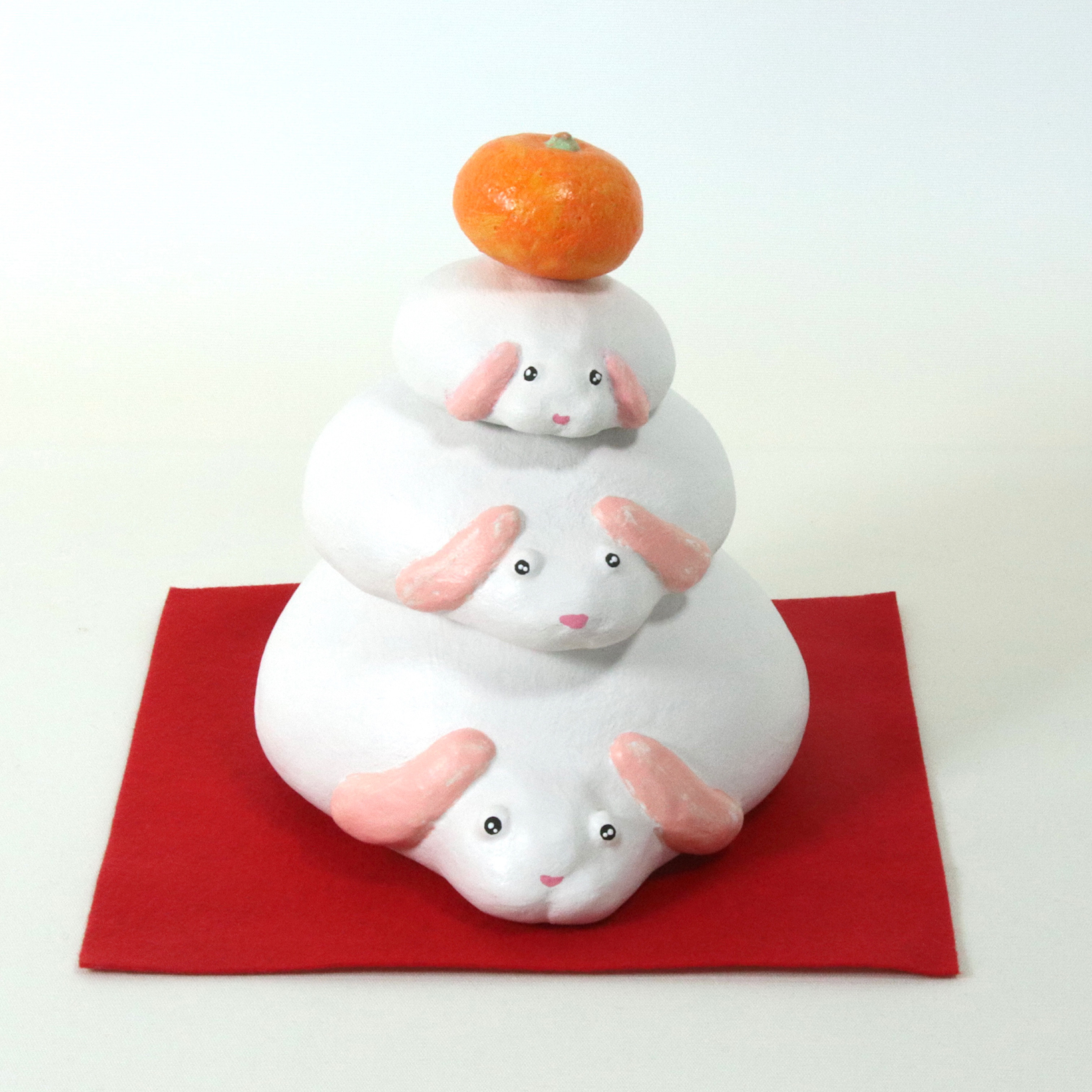 まんまるたれ耳うさぎ鏡餅　三段