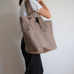 CLOUCHY SHOULDER BAG（マットブラウン） 6枚目の画像