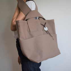 CLOUCHY SHOULDER BAG（マットブラウン） 19枚目の画像