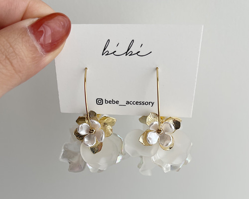 フラワーピアス 花びら ピアス サージカルステンレス フープピアス