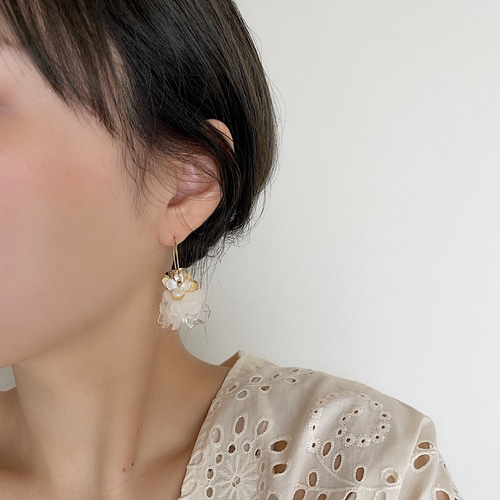 フラワーピアス 花びら ピアス サージカルステンレス フープピアス