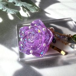 キラキラ、揺れる　紫色の薔薇ポニーフック 4枚目の画像