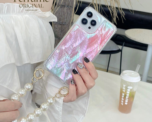 キラキラ天然シェル イエロー系カラー✨チェーン付 オリジナル iPhoneケース caee09ca201d7f5187f220ee9043b7