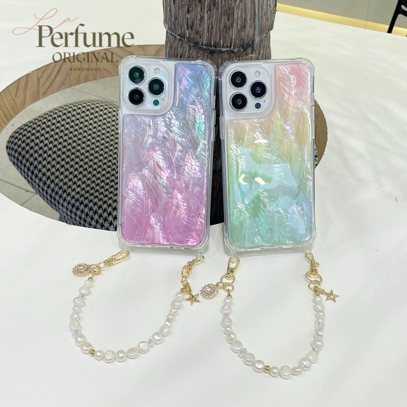 キラキラ天然シェル✨パープルブルー系カラー チャーム天然パールチェーン付き カラフル スマホケース 夏 海【受注生産】