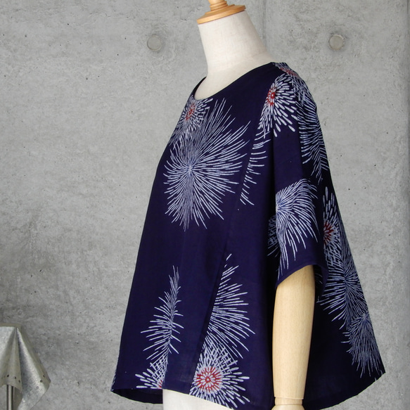 着物リメイク　浴衣のTブラウス/フリーサイズ   　KIMONO  YUKATA 4枚目の画像