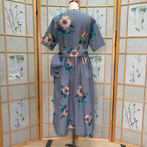 ☆浴衣リメイク☆カシュクールワンピース(半袖/ギンガムチェック／夏椿