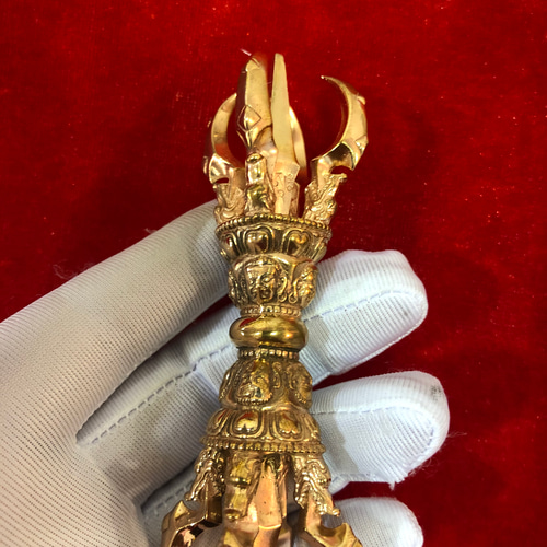 修縁堂】チベット仏教法器 大元憤怒五鈷杵 金剛杵 密教法具 真鍮製 12cm
