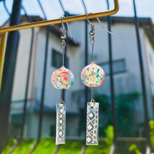 キラキラ花火の風鈴ピアス ピアス（フック・チェーン） Pikona House