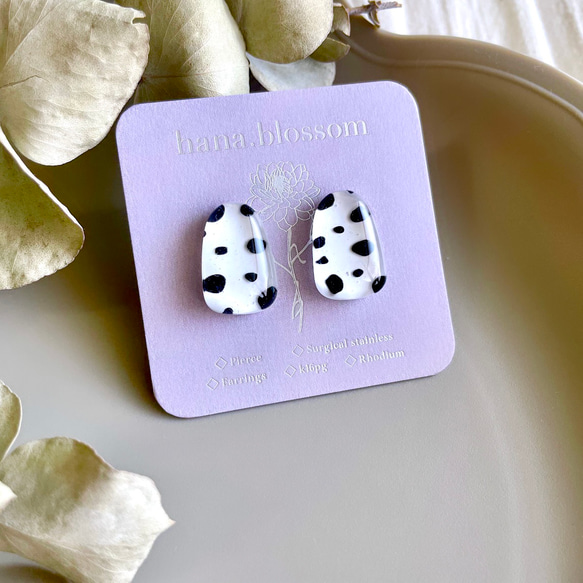 glass trapezoid animal dalmatian Earrings 4枚目の画像