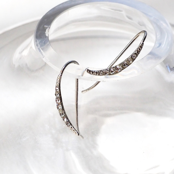 ロマンチックな三日月ピアス(左右ペア)  アレルギー対応 7枚目の画像