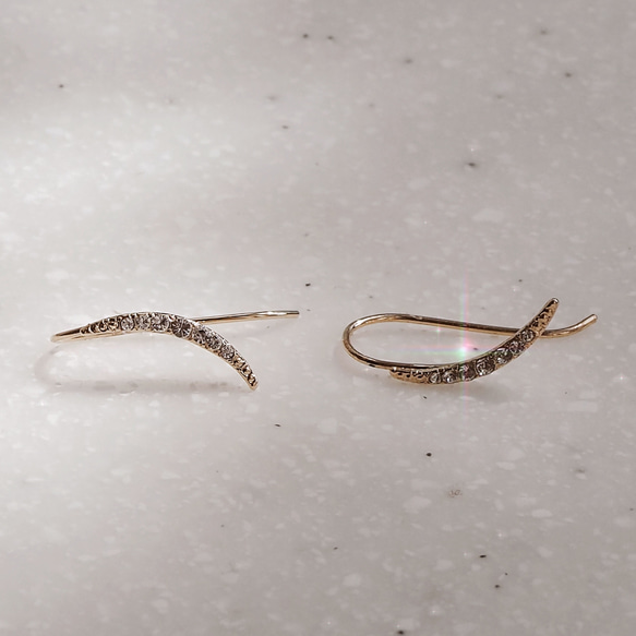 ロマンチックな三日月ピアス(左右ペア)  アレルギー対応 5枚目の画像