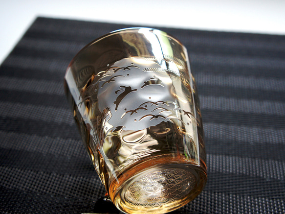 二兎の月遊び（亀甲Ver） 2枚目の画像