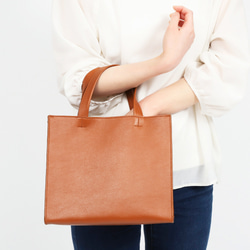 5つのポケットで収納上手】ミニトートバッグ レディース 本革スクエア