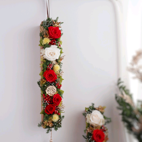 プリザーブドフラワー 薔薇の木箱アレンジ 30cm ❁ お正月 クリスマス